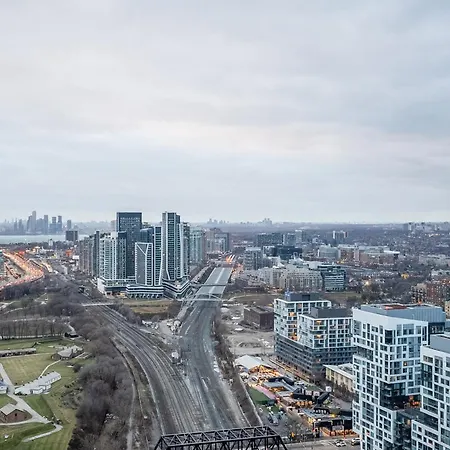 Globalstay Elegant Downtown Apartments Toronto Exterior photo