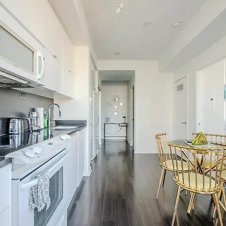 Globalstay Elegant Downtown Apartments Toronto Exterior photo