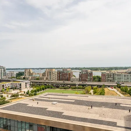 Globalstay Elegant Downtown Apartments Toronto Exterior photo