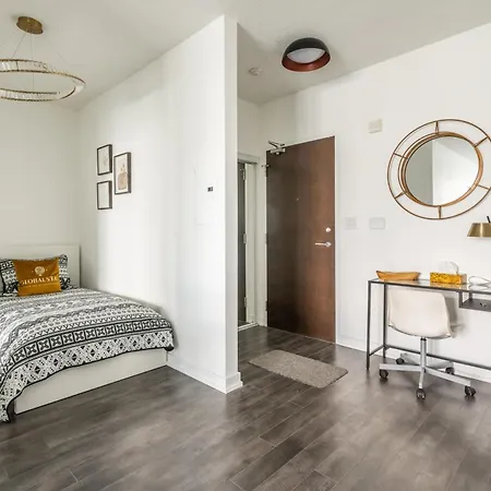 Globalstay Elegant Downtown Apartments Toronto Exterior photo