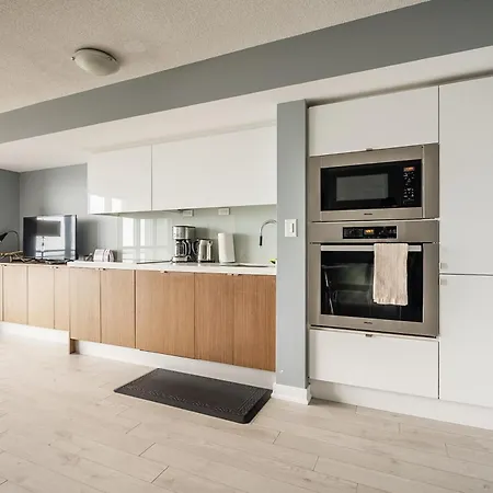 Globalstay Elegant Downtown Apartments Toronto Exterior photo