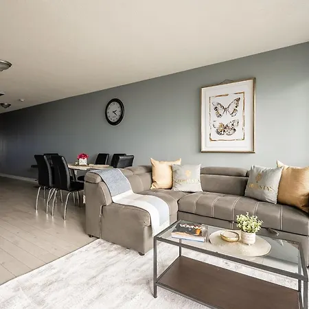 Globalstay Elegant Downtown Apartments Toronto Exterior photo