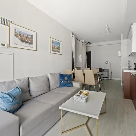 Globalstay Elegant Downtown Apartments Toronto Exterior photo