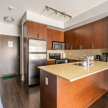 Globalstay Elegant Downtown Apartments Toronto Exterior photo