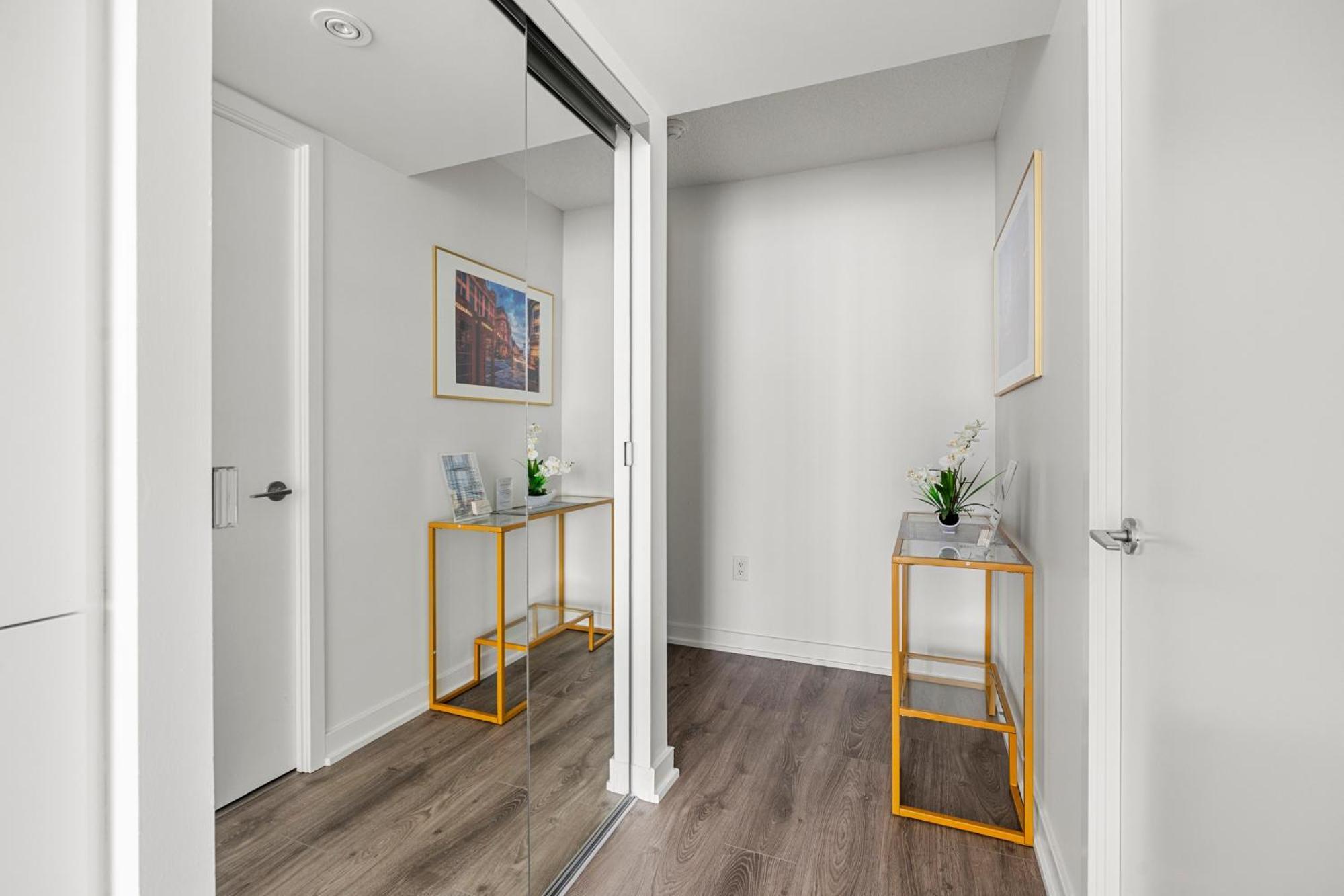 Globalstay Elegant Downtown *